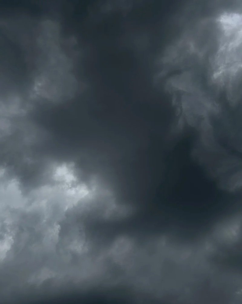 ảnh bầu trời buồn tâm trạng 9