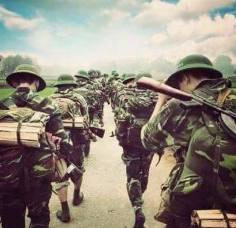 ảnh bộ đội buồn 1