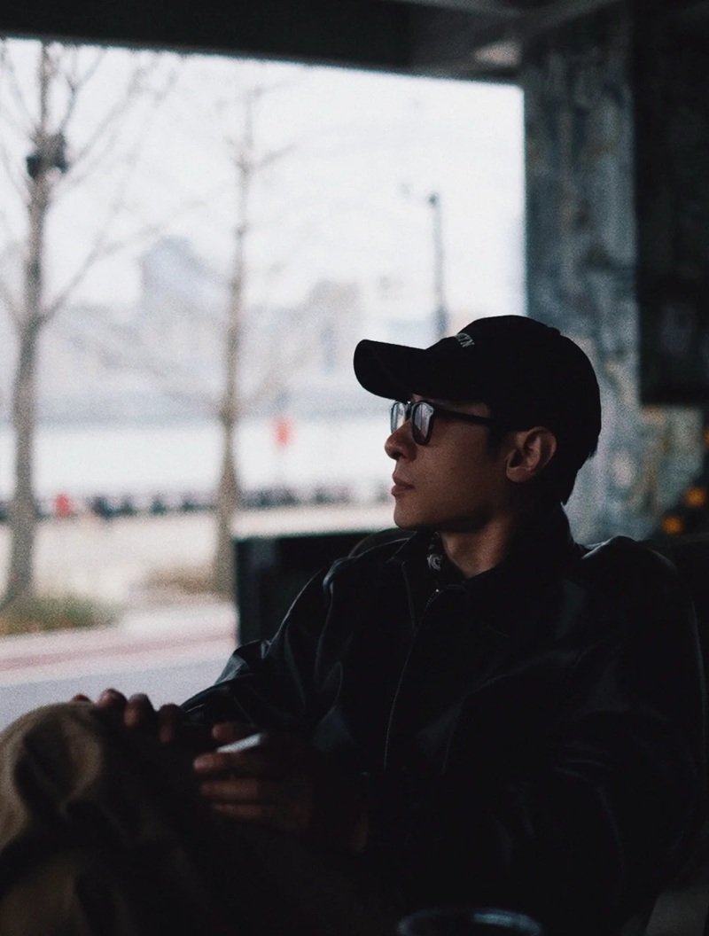 ảnh buồn nam chất 1