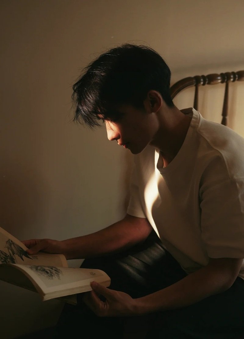 ảnh buồn tâm trạng nam 20