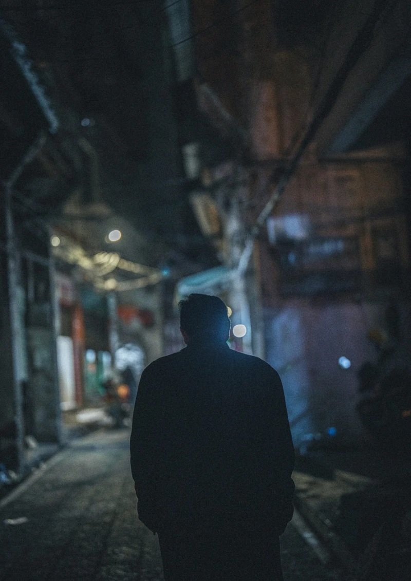 ảnh buồn tâm trạng nam 40