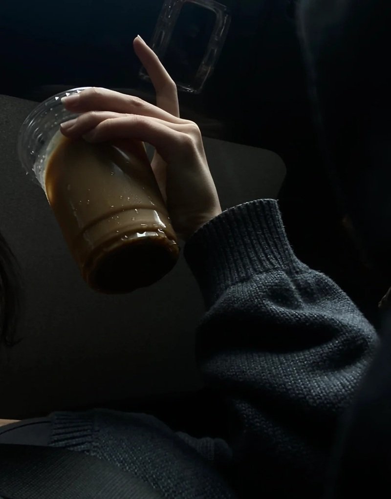 ảnh cafe tối buồn 3