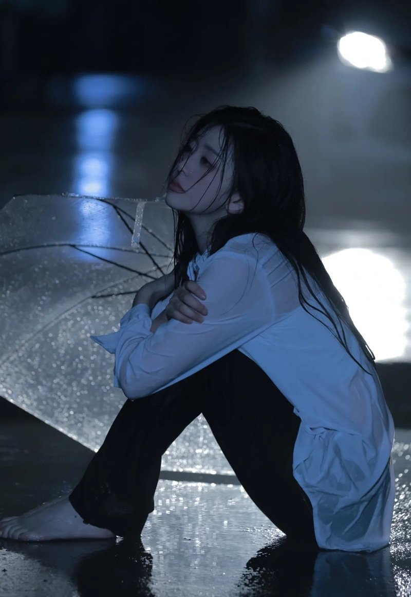 ảnh cô đơn, buồn con gái 10