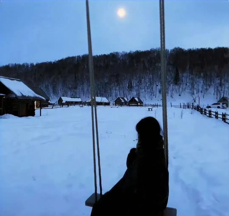 ảnh cô gái buồn 11