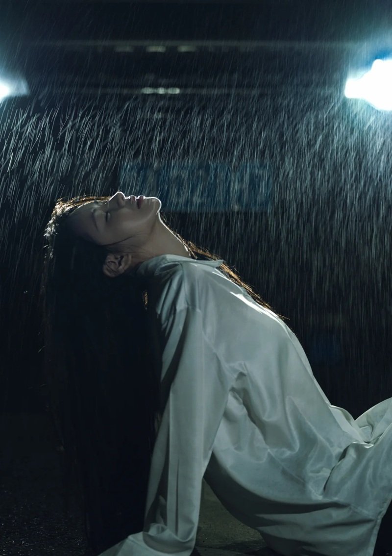 ảnh cô gái buồn 23