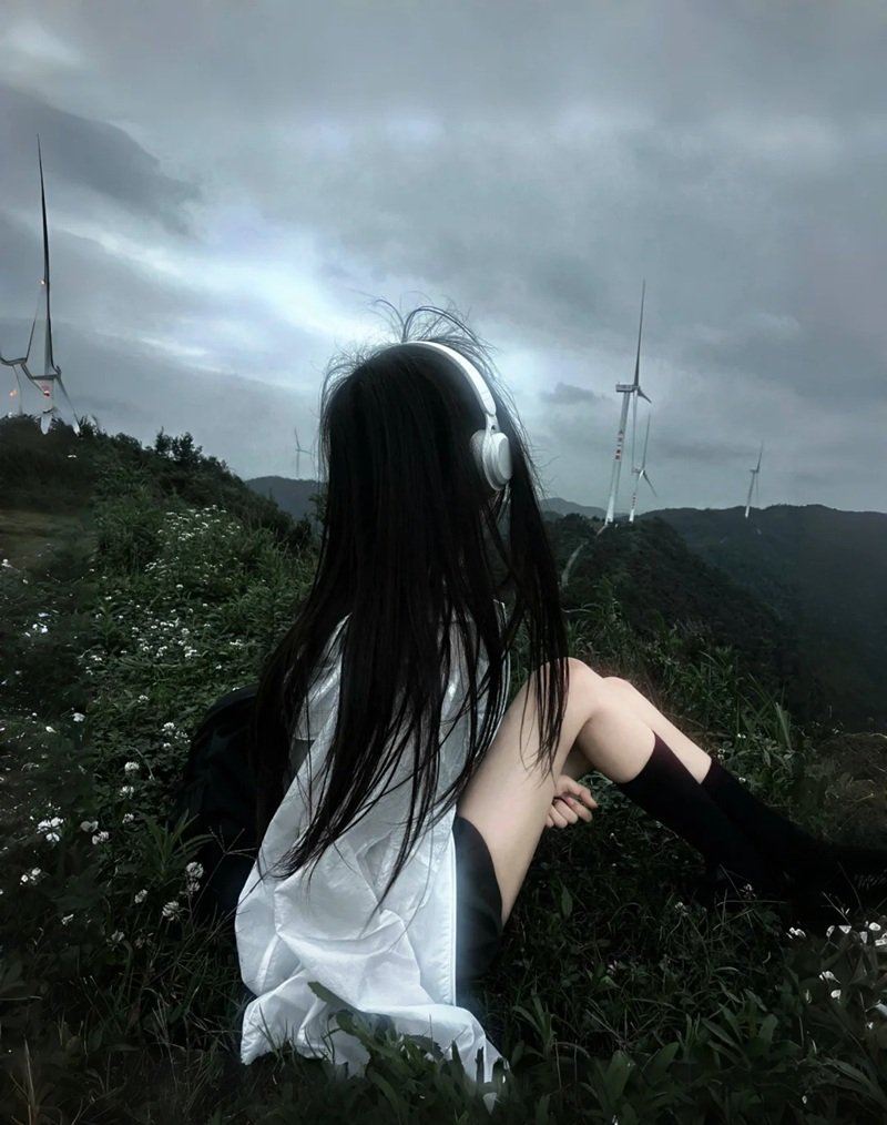 ảnh cô gái buồn 30