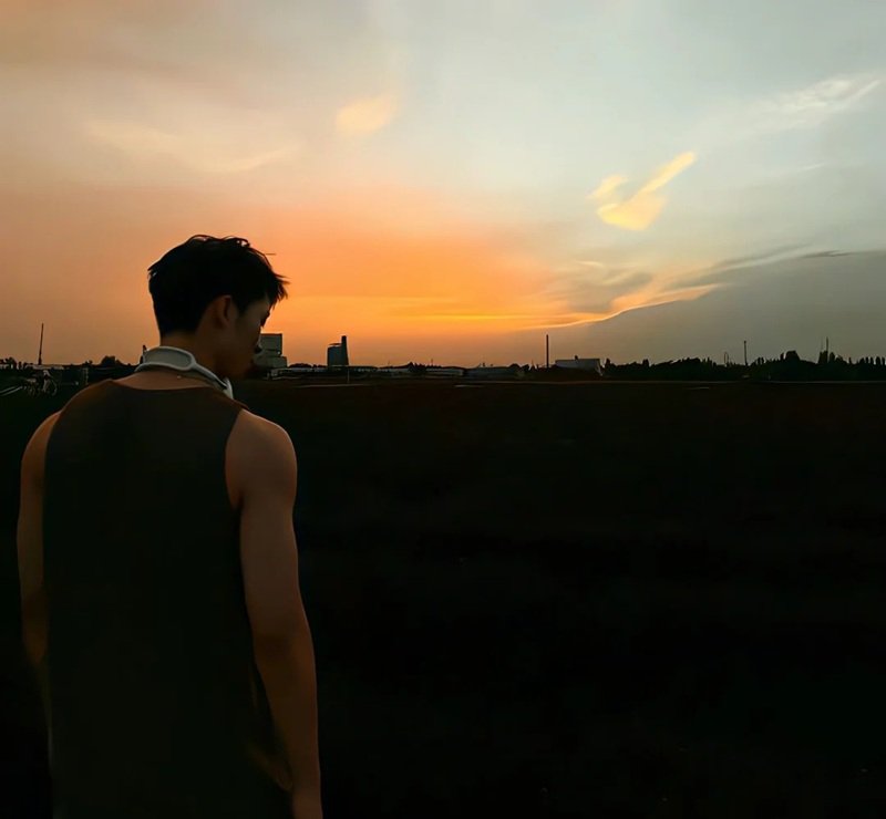 ảnh đại diện buồn cho nam 11