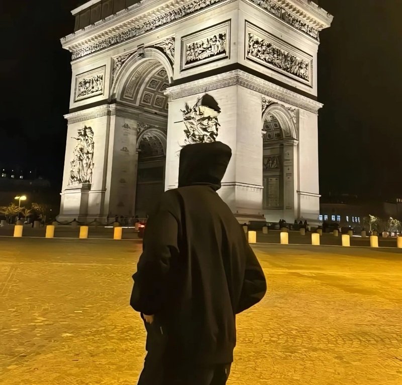 ảnh đại diện buồn cho nam 19