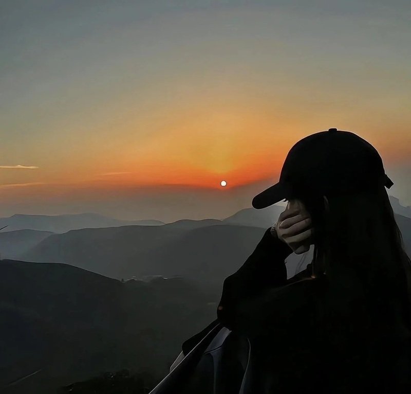 ảnh đại diện facebook buồn 4