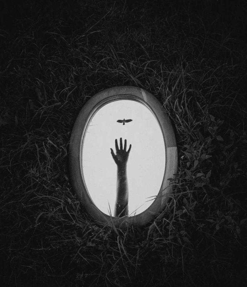 ảnh đen trắng tâm trạng 16