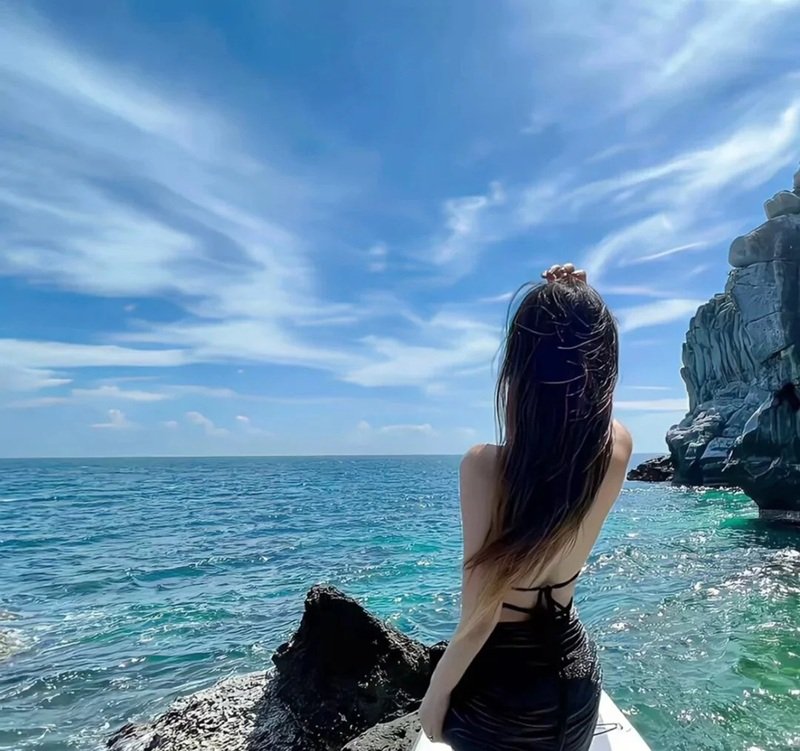 ảnh gái xinh buồn 1