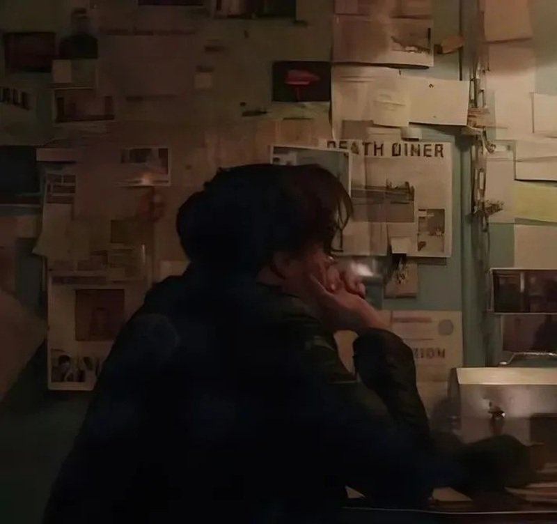 ảnh nam buồn che mặt 13