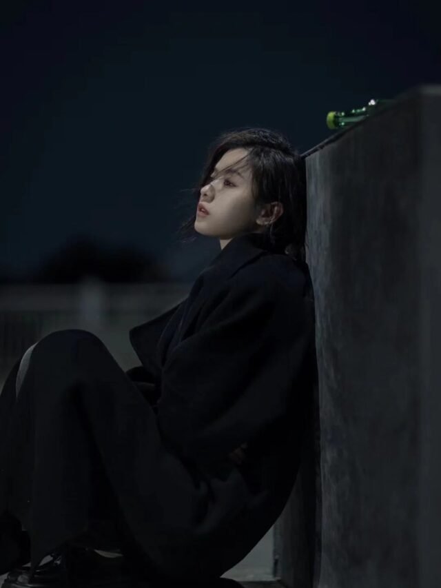 90+ Ảnh cô đơn buồn con gái – Nỗi lòng chẳng ai hay