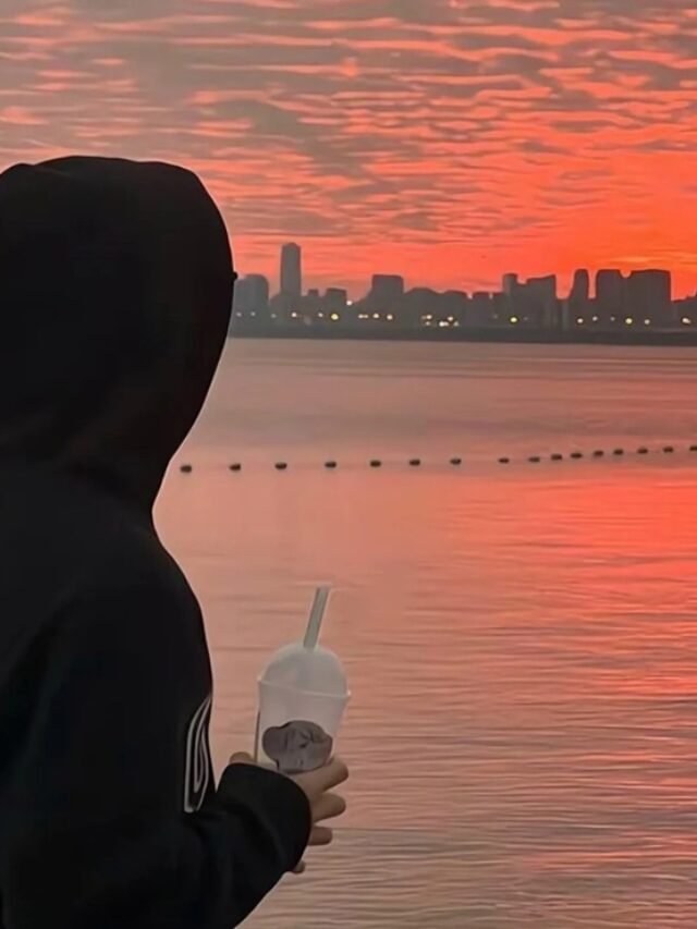 80+ hình ảnh đại diện Facebook buồn đầy chất thơ và suy tư