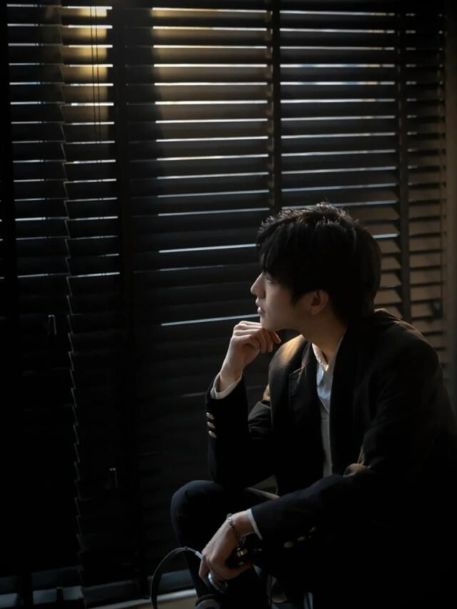 Tổng hợp 99+ ảnh buồn nam đẹp, chất, đầy tâm trạng