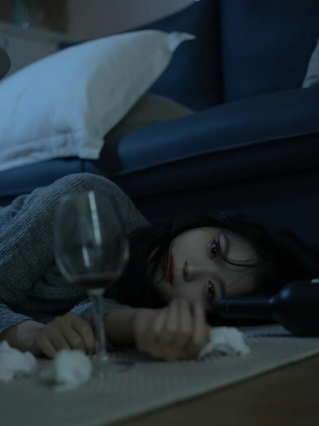 Tổng Hợp 60+ Hình Ảnh Buồn Mệt Mỏi Nữ Cực Chill