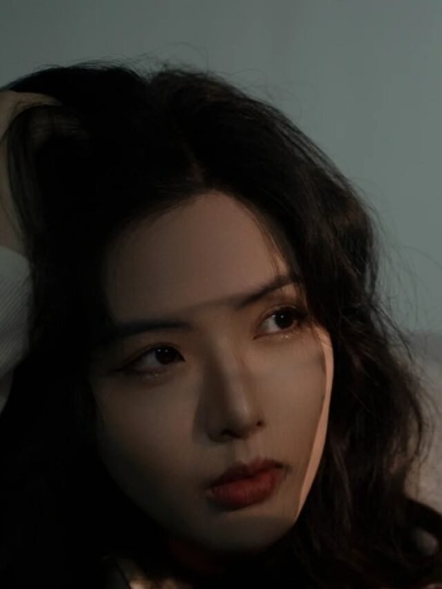 97+ Hình Ảnh Cô Gái Buồn, Cô Đơn, Đầy Nội Tâm