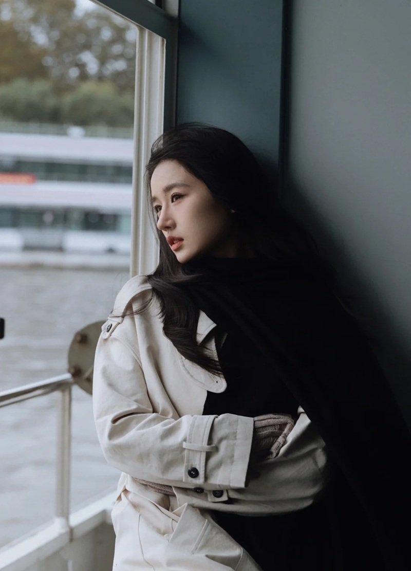 facebook ảnh cô gái buồn 24