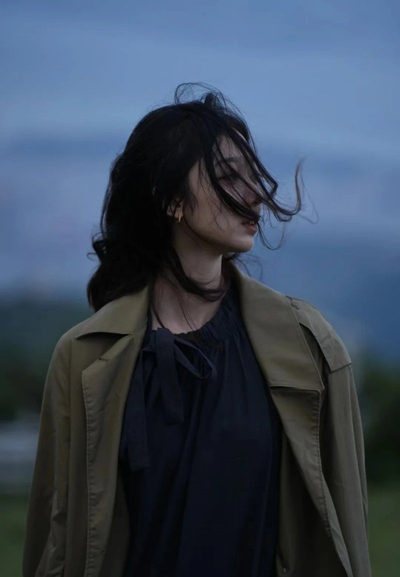 facebook ảnh cô gái buồn 38