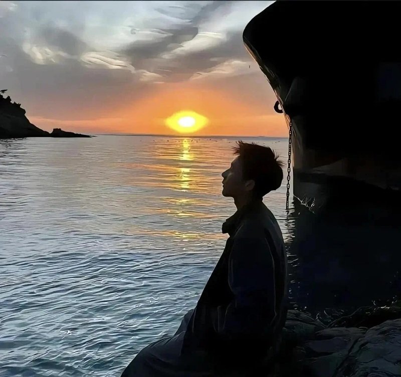 hình ảnh 1 mình ngồi buồn nam 5