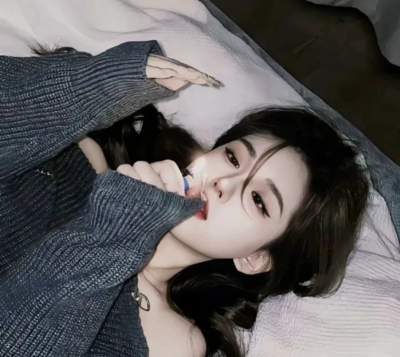 hình ảnh avatar buồn cho nữ 18