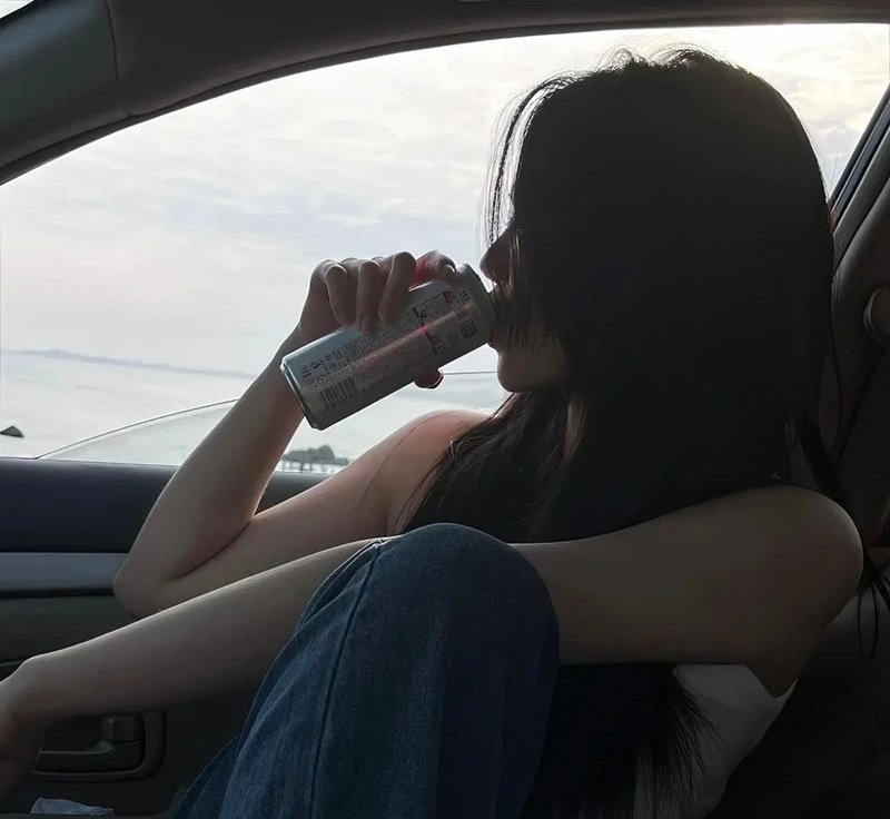 hình ảnh avatar buồn cho nữ 21