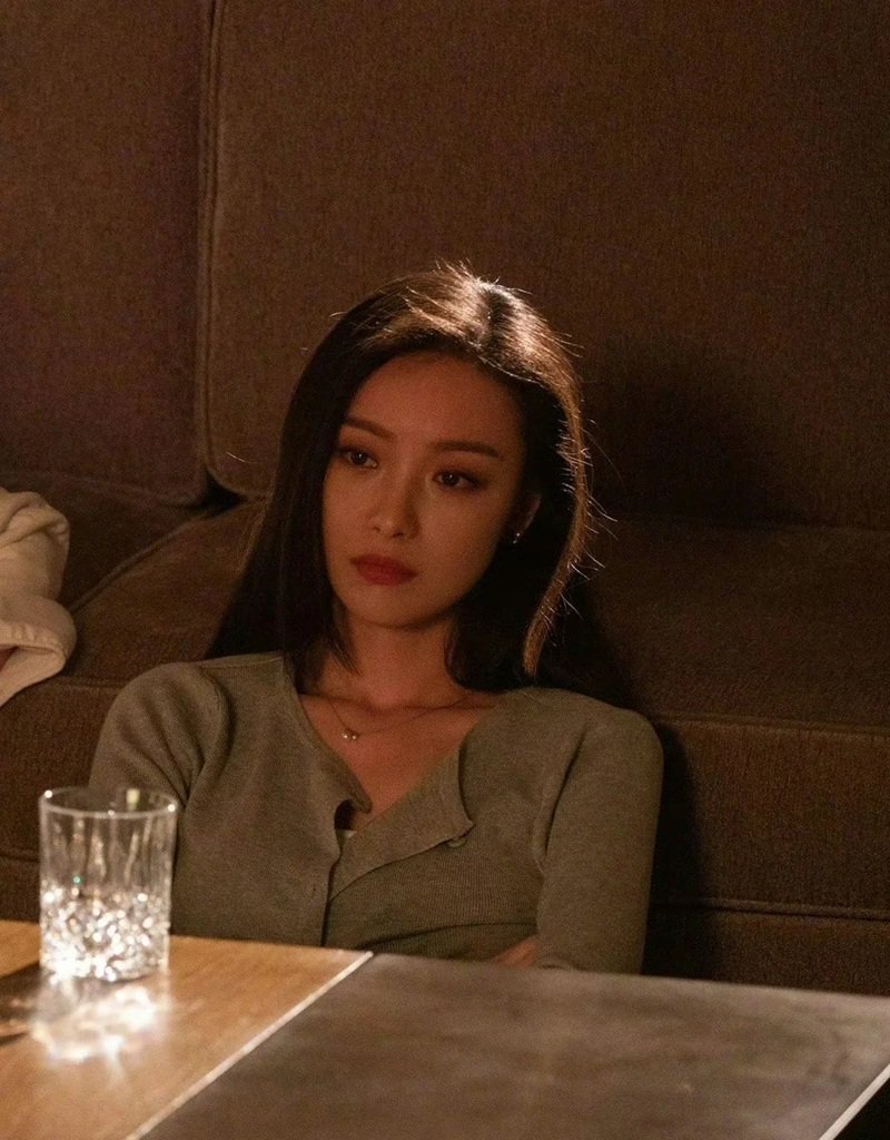 hình ảnh buồn, đau lòng nữ 16