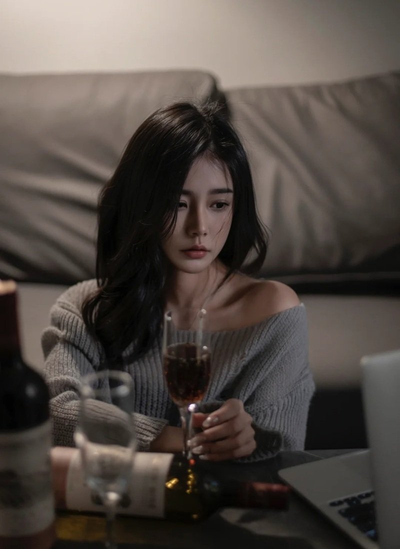 hình ảnh buồn, đau lòng nữ 29