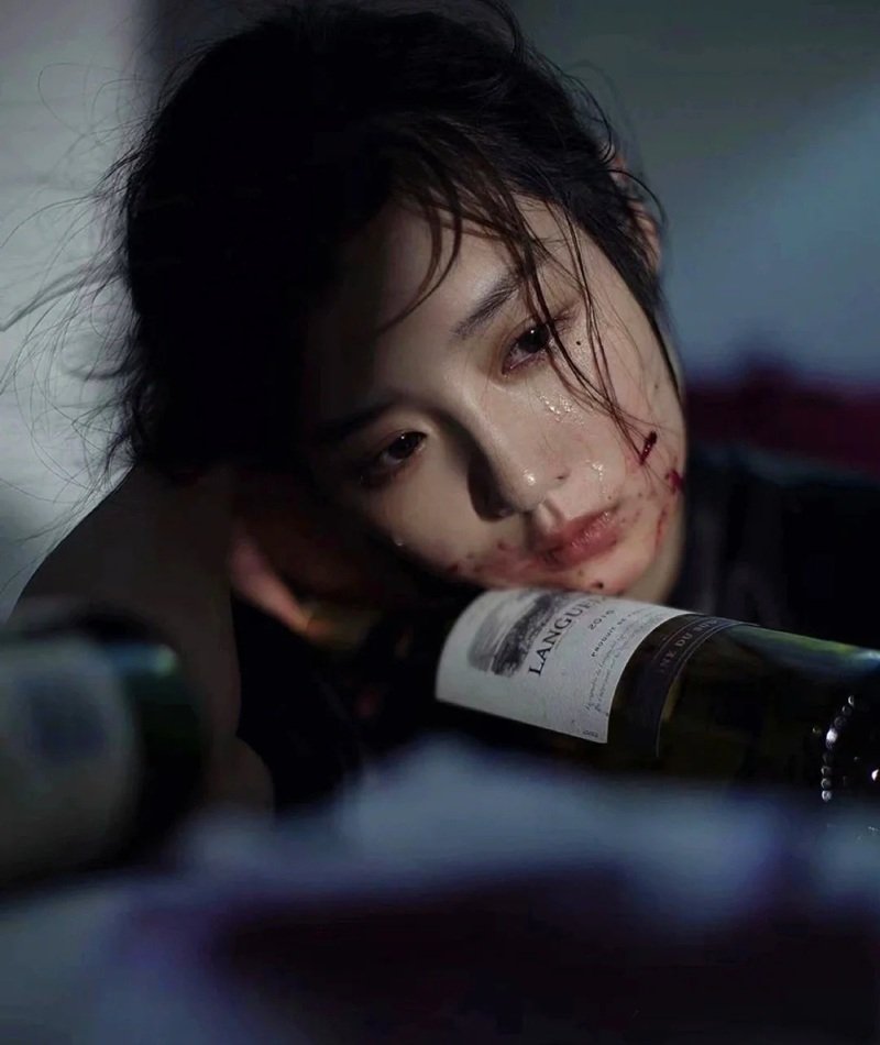 hình ảnh buồn, đau lòng nữ 41