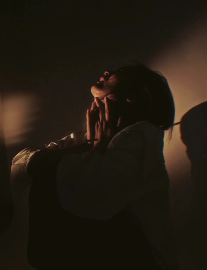 hình ảnh buồn, đau lòng nữ 9