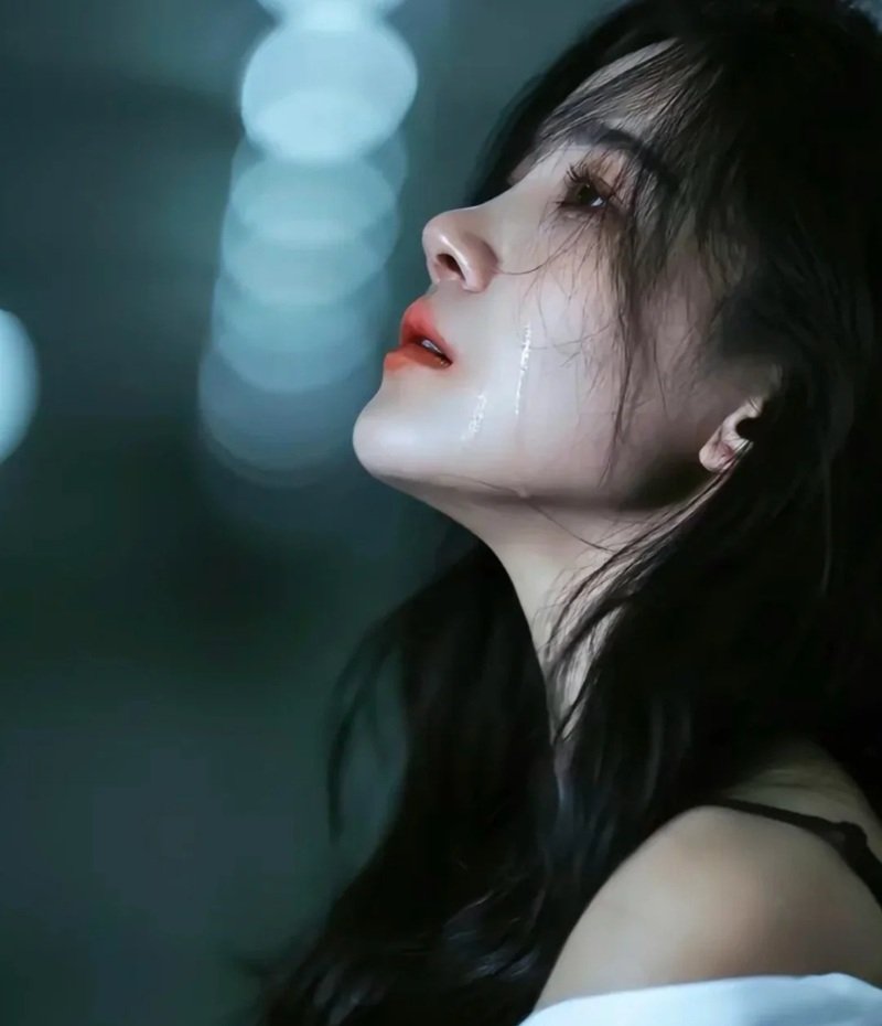 hình ảnh tâm trạng buồn nữ 18