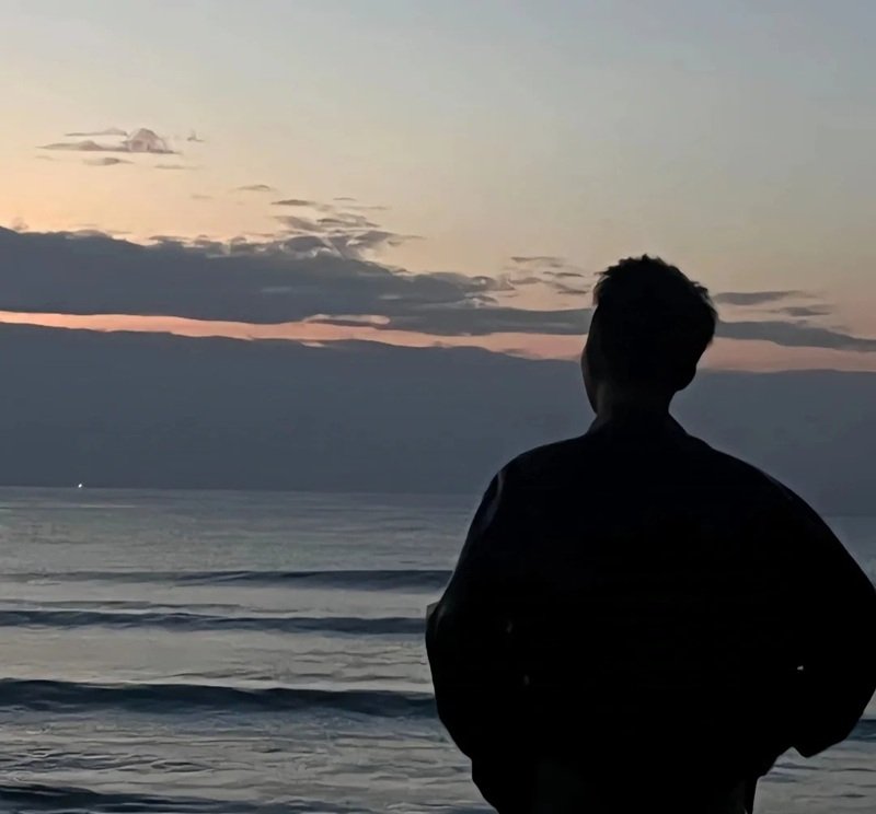 trai ảnh chụp sau lưng nam buồn 25