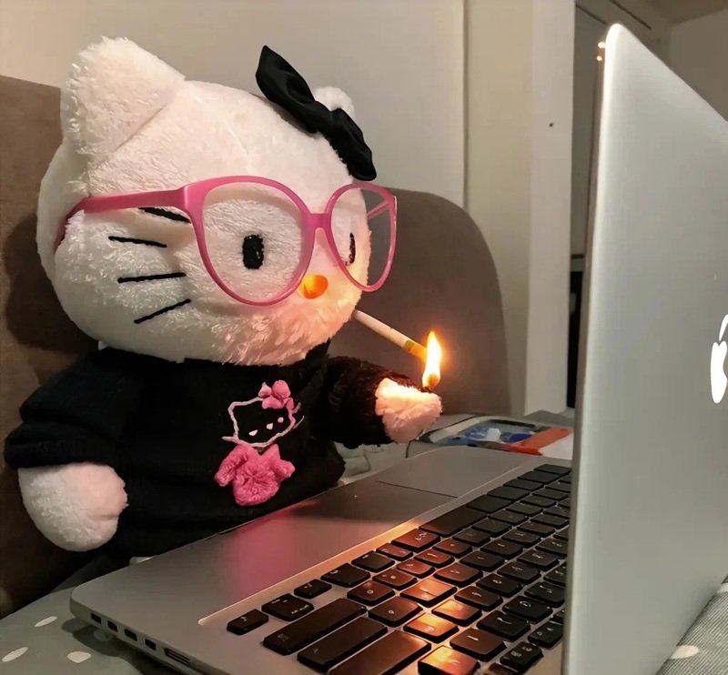 ảnh hello kitty buồn 28