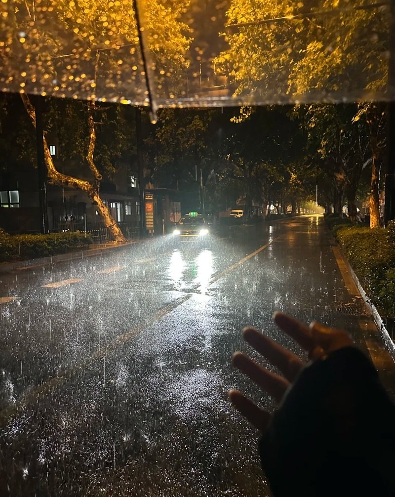 ảnh mưa buồn 38