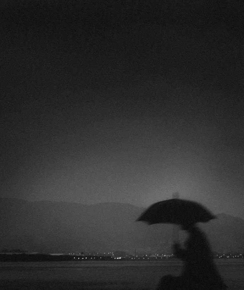 ảnh overthinking buồn 11