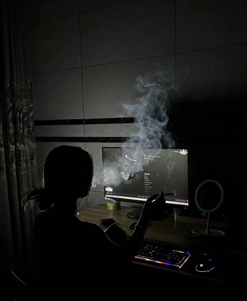 ảnh overthinking buồn 20