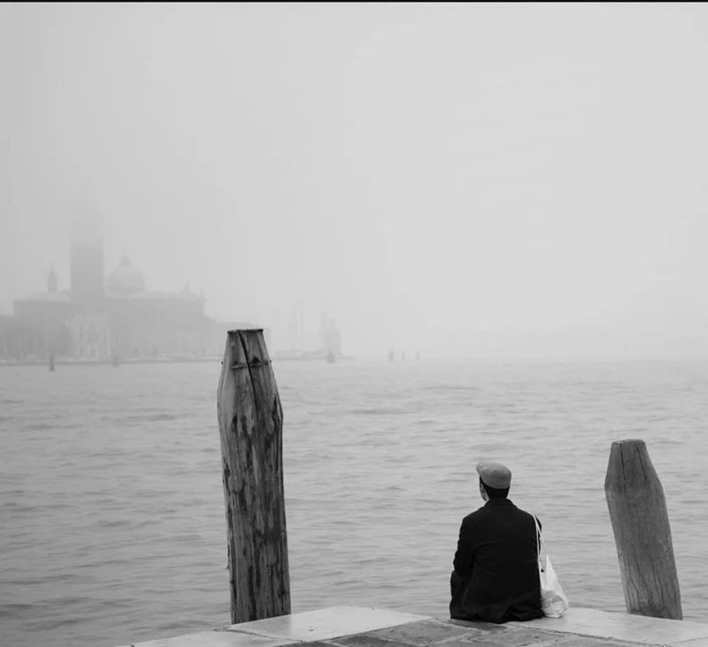 ảnh overthinking buồn 5