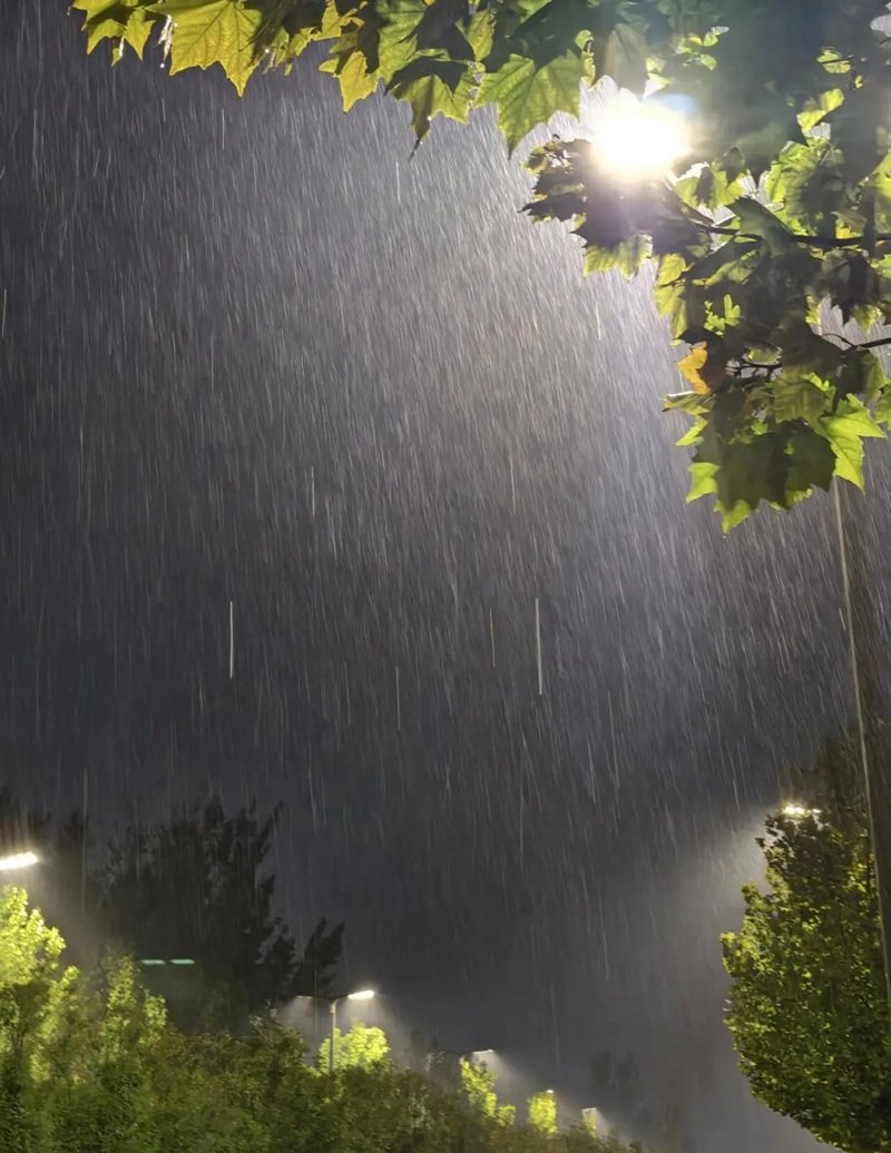 ảnh phong cảnh buồn 19