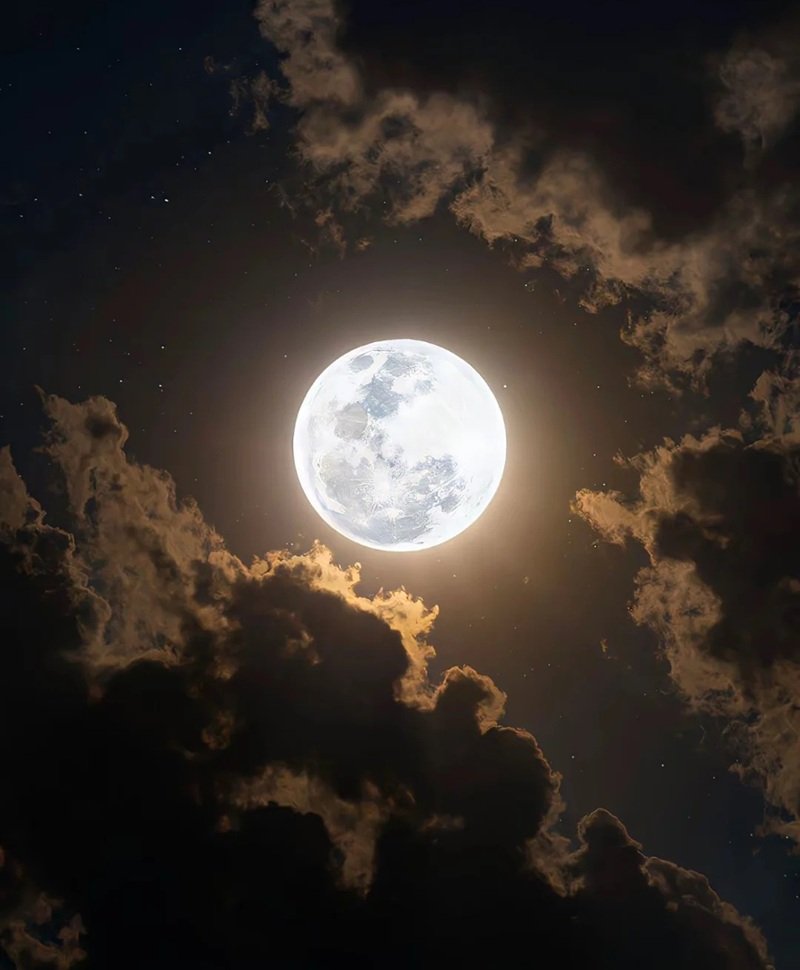 ánh trăng buồn 27