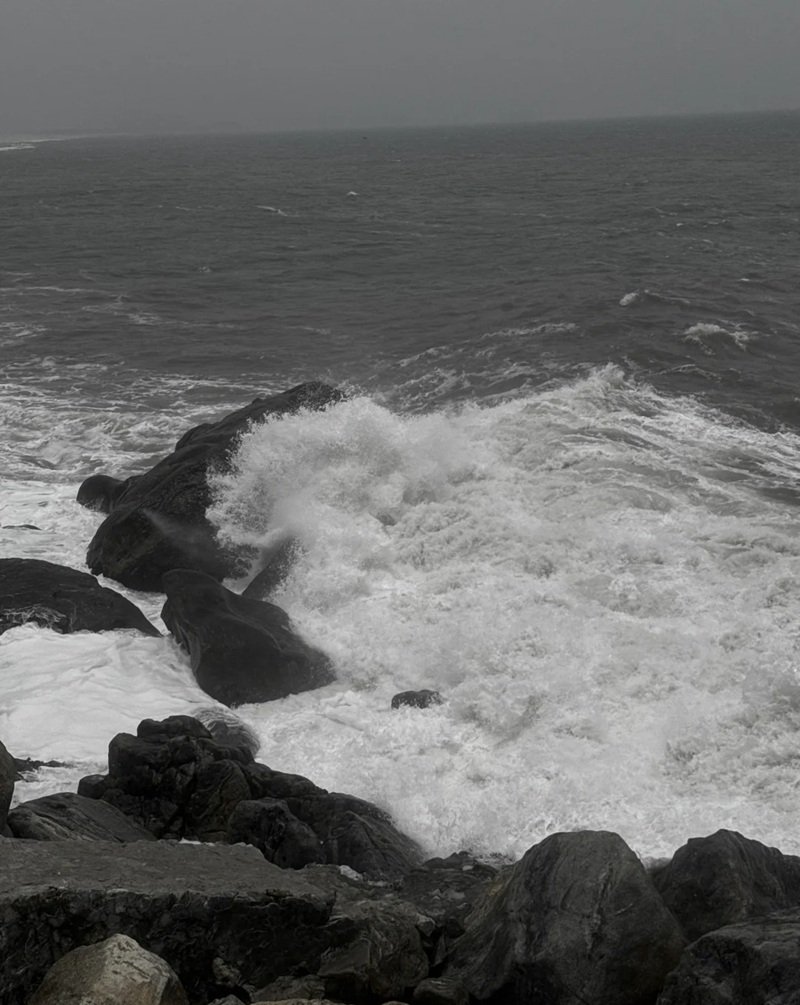 buồn ảnh sóng biển chill 20