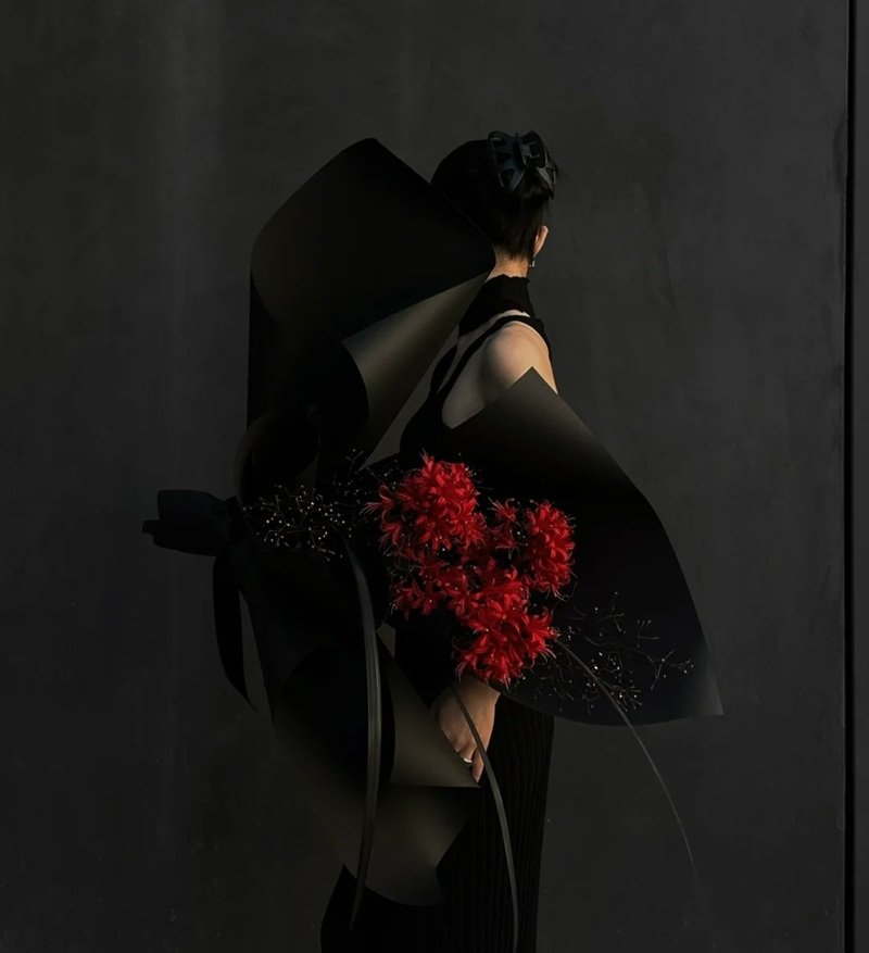 chill ảnh bó hoa buồn 2