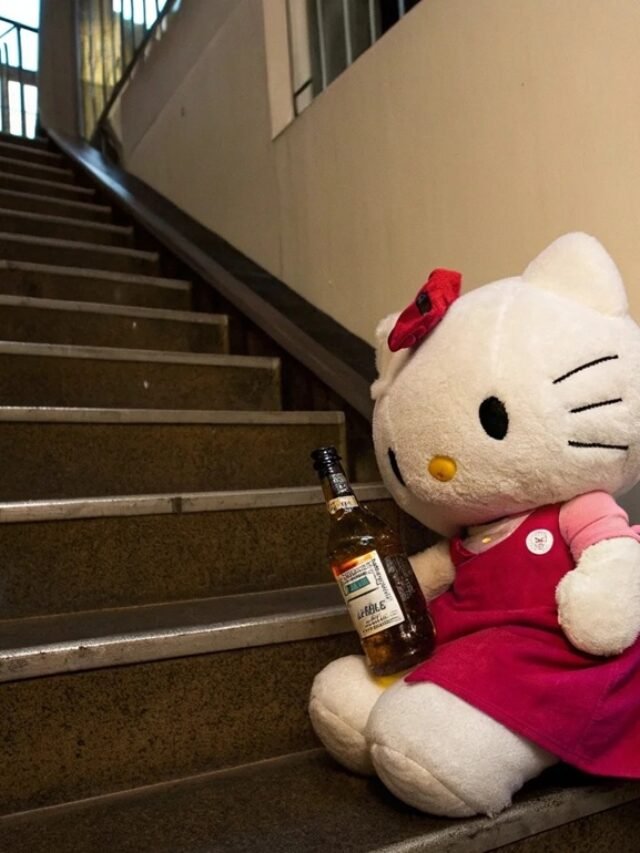 Bộ sưu tập 90+ Hello Kitty buồn dành cho ngày u ám