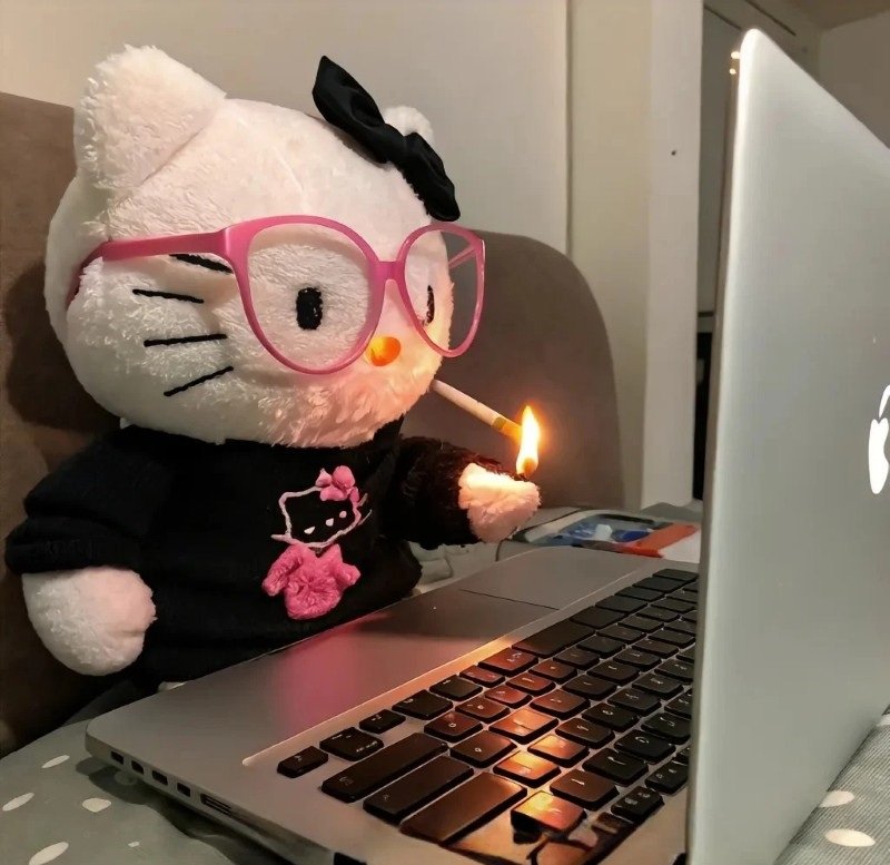 hình ảnh hello kitty buồn 13