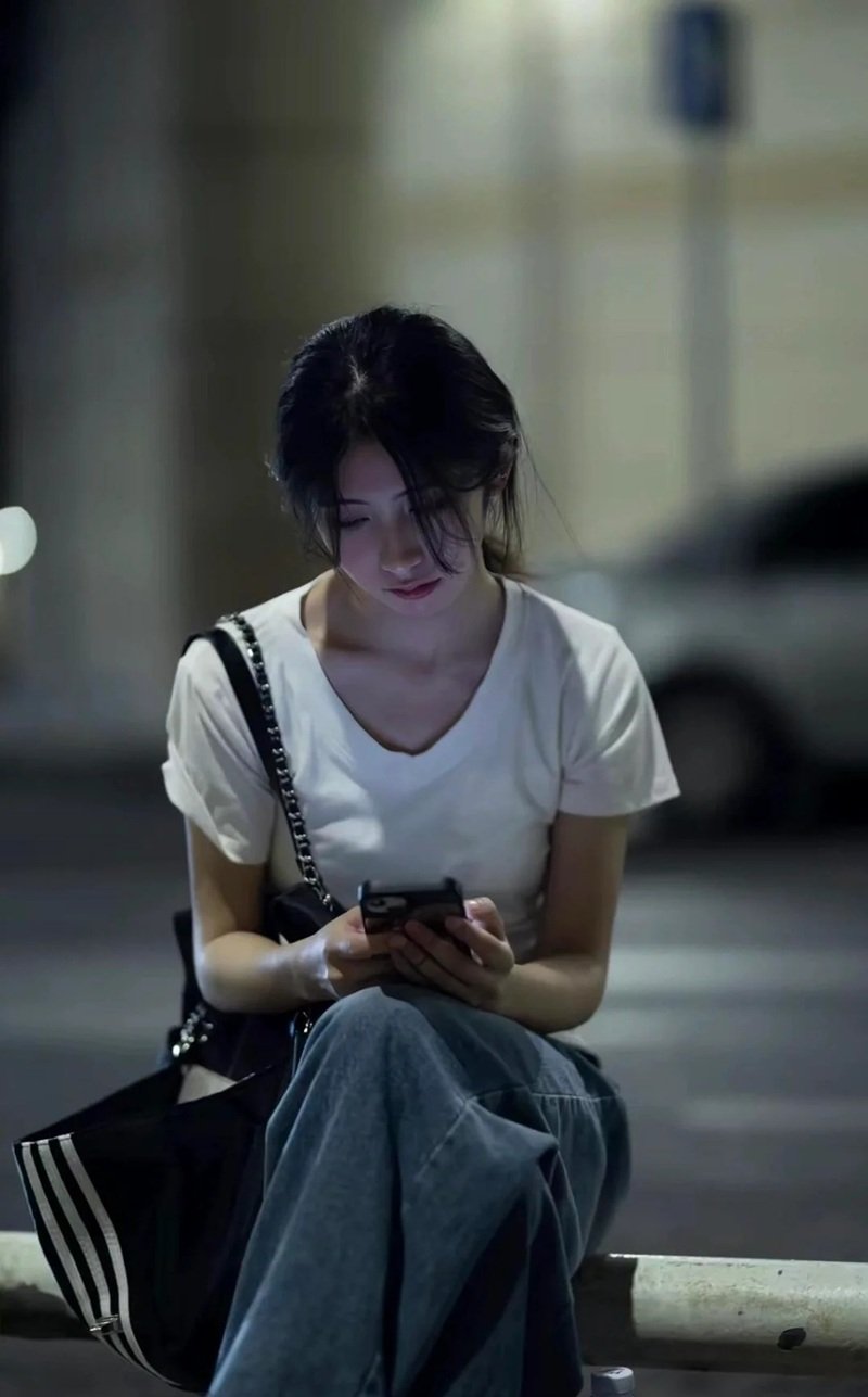 hình ảnh mệt mỏi muốn buông xuôi tất cả 32