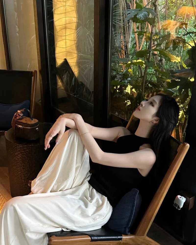 hình ảnh mệt mỏi muốn buông xuôi tất cả 7