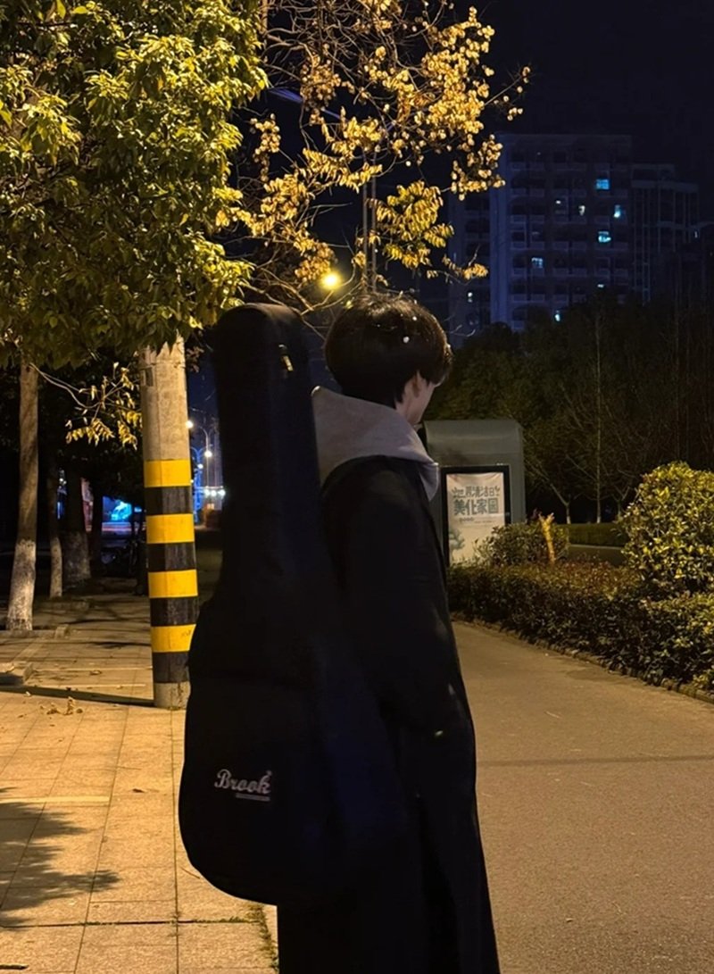 hình trai ảnh chụp sau lưng nam buồn 10