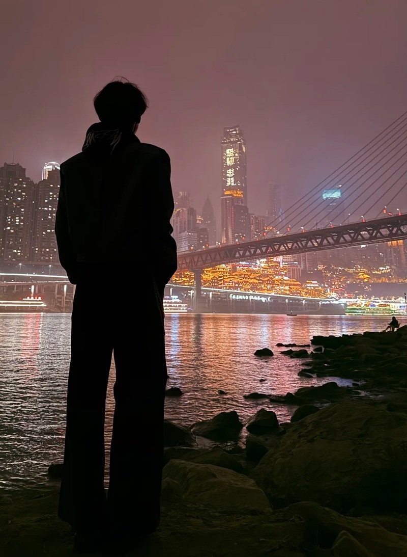 hình trai ảnh chụp sau lưng nam buồn 8