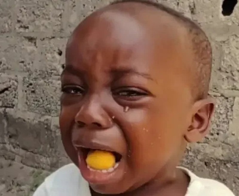 Ảnh Anh Da Đen Khóc 34