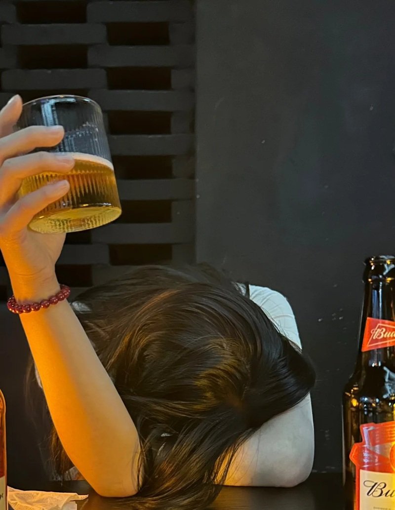 Ảnh Bia Nhậu Buồn 5