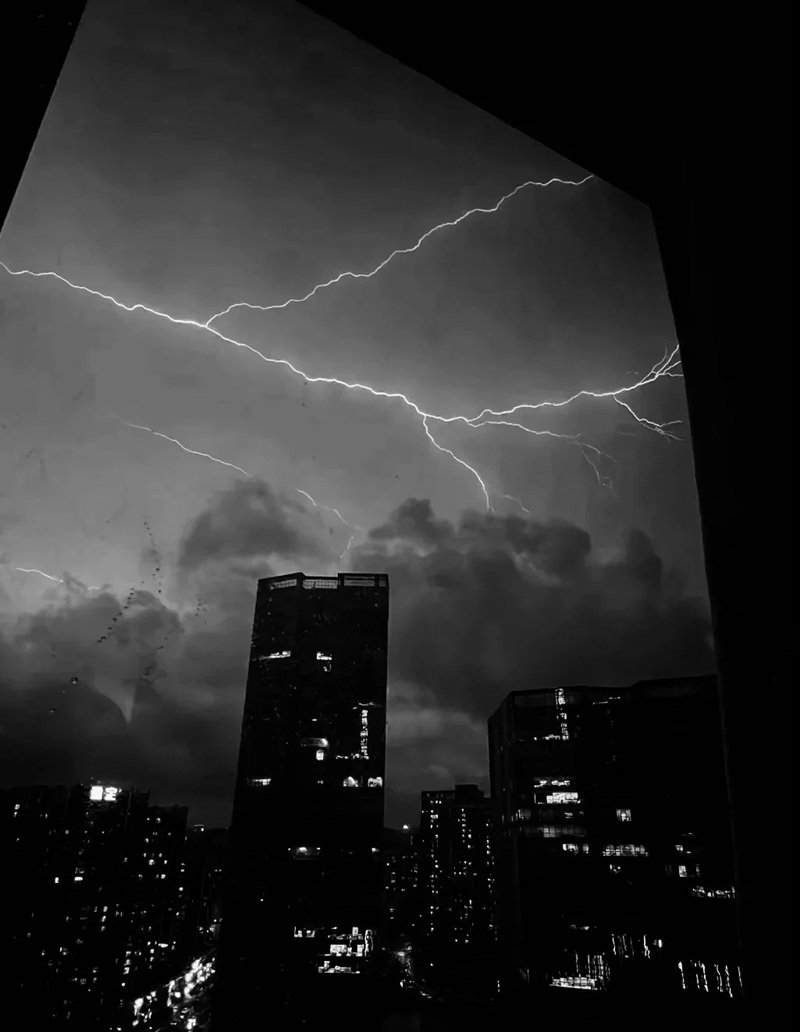 Ảnh Đăng Story Buồn 16